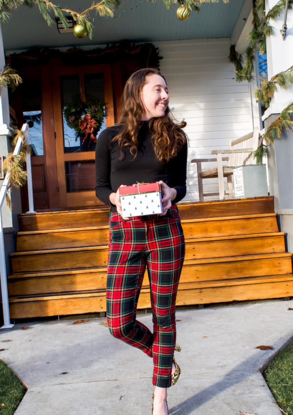 Two ways I am Wearing my Plaid Pants this Christmas!